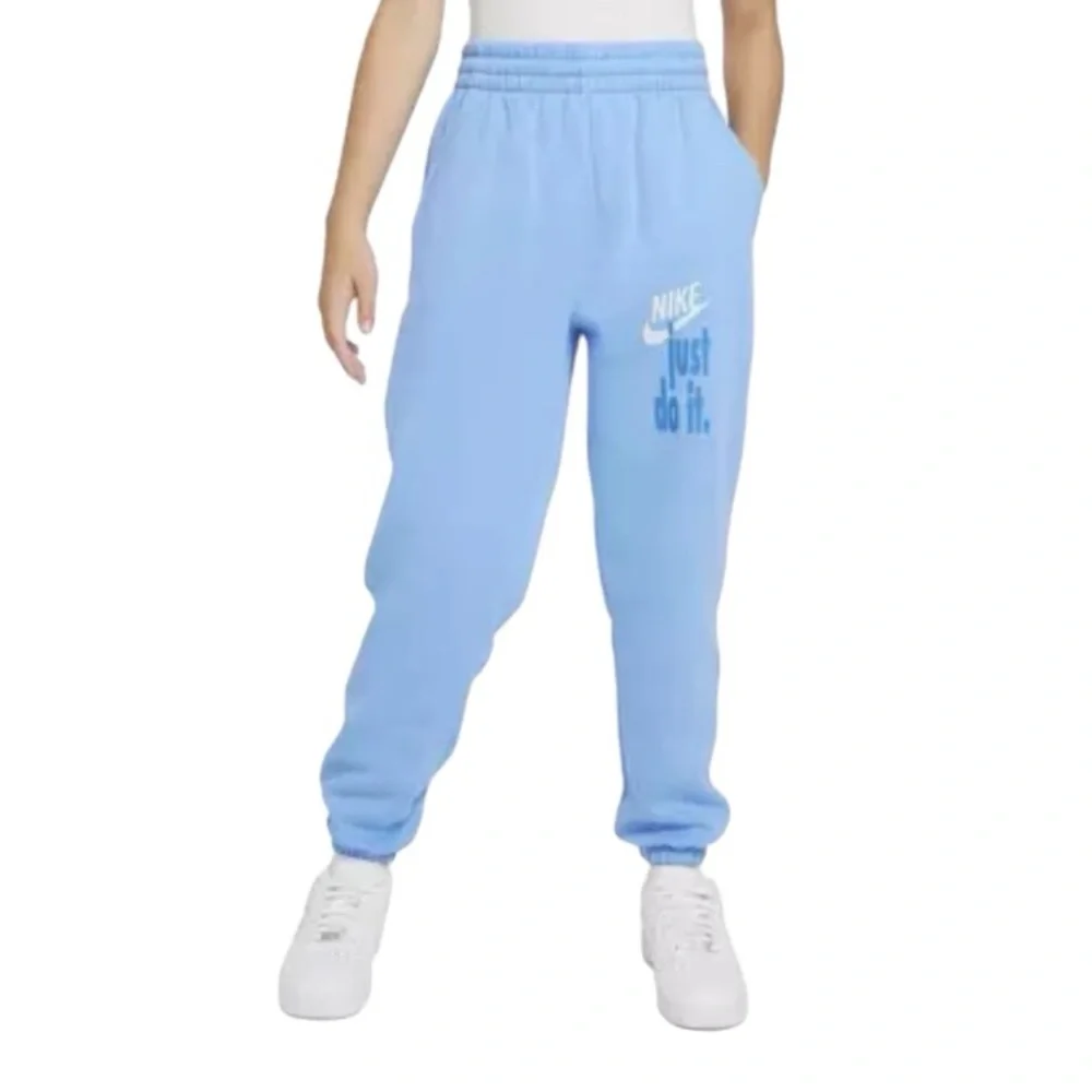 NWT Nike Kids Loose Fit Light Blue Sweatpants Jogget Pants‎ Fleece Warm Comfy